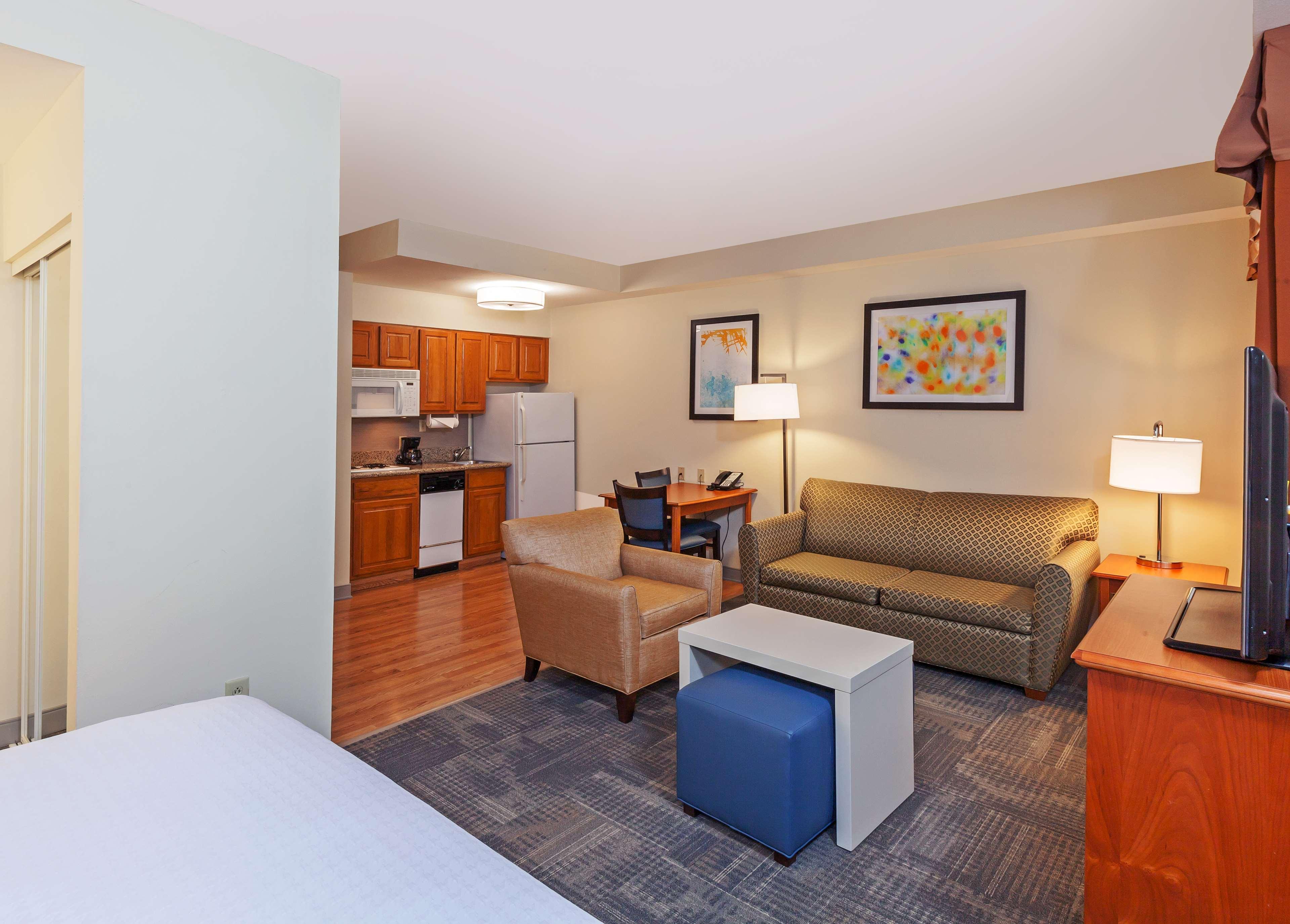 Homewood Suites By Hilton Brownsville Exterior photo
