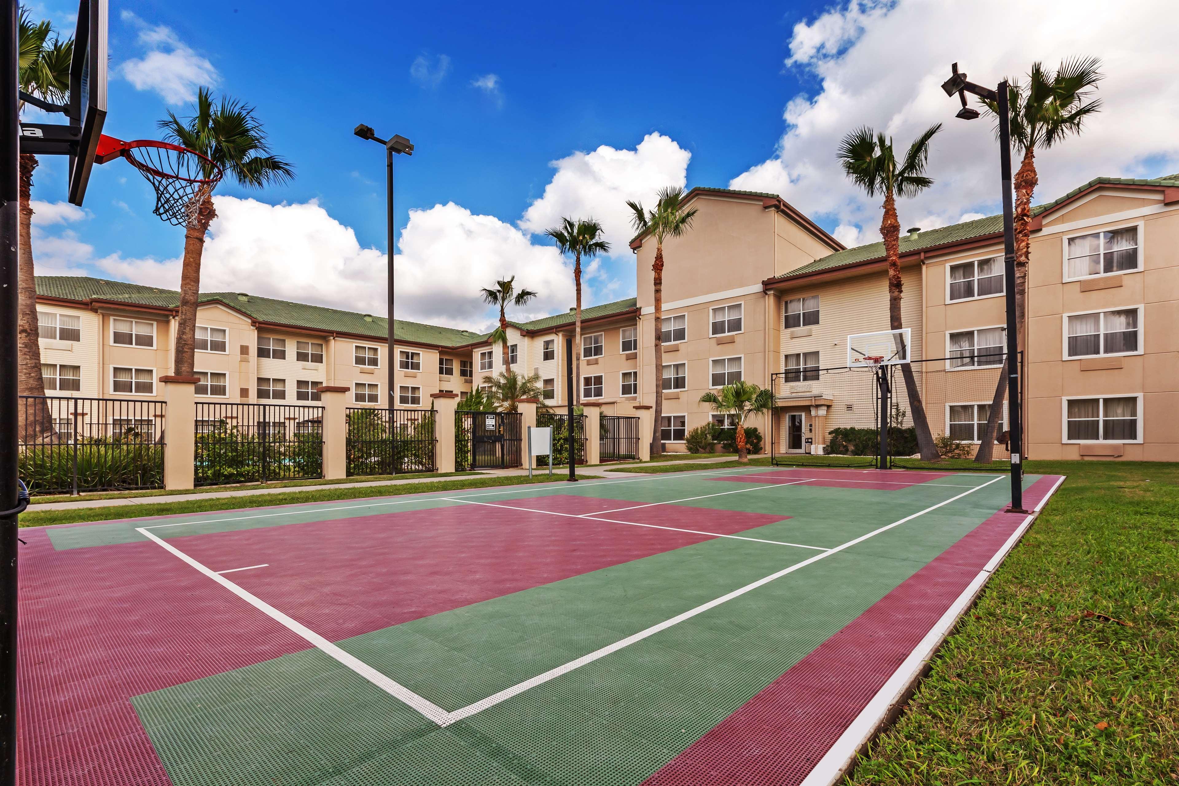 Homewood Suites By Hilton Brownsville Exterior photo